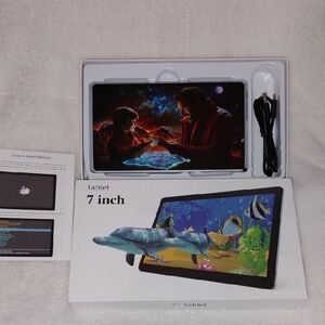 NWT 7" Tablet
